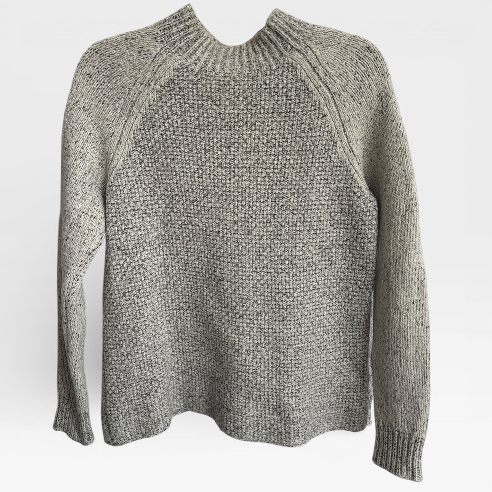 Vince Speckled Mock Neck Raglan Sweater‎ Size Medium